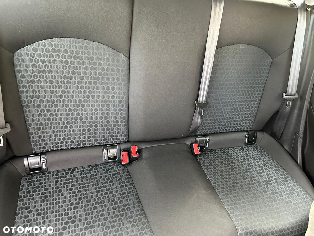 Opel Corsa 1.4 Edition - 30