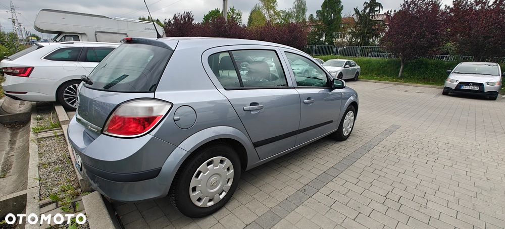Opel Astra 1.6 Enjoy - 4