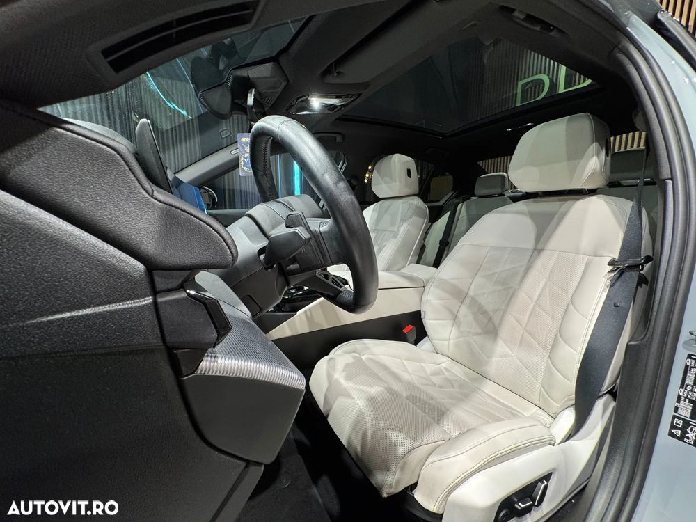 BMW Seria 5 520d xDrive Aut. - 18