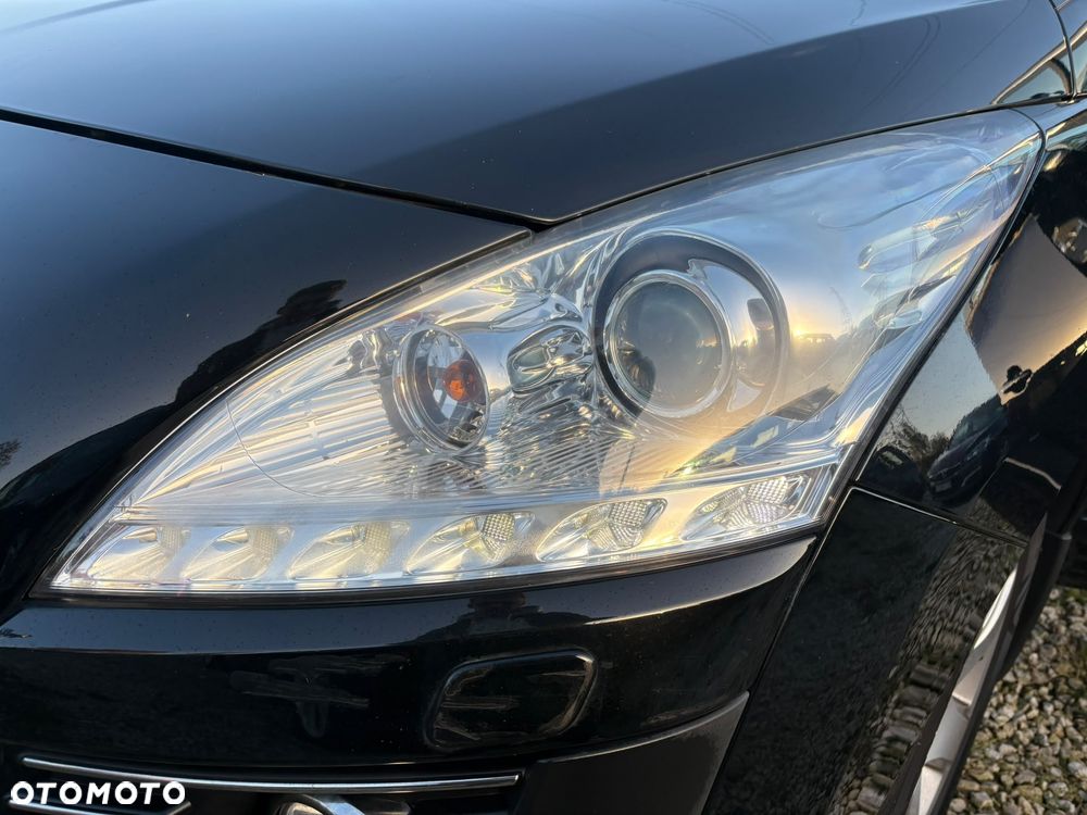 Peugeot 3008 Hybrid4 - 9