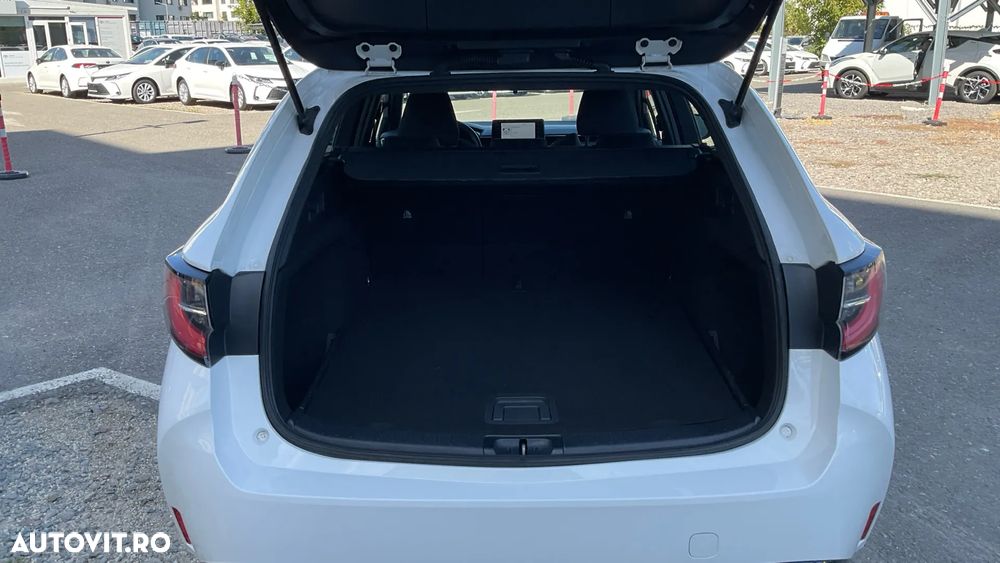 Toyota Corolla 1.8 HSD Eco - 13