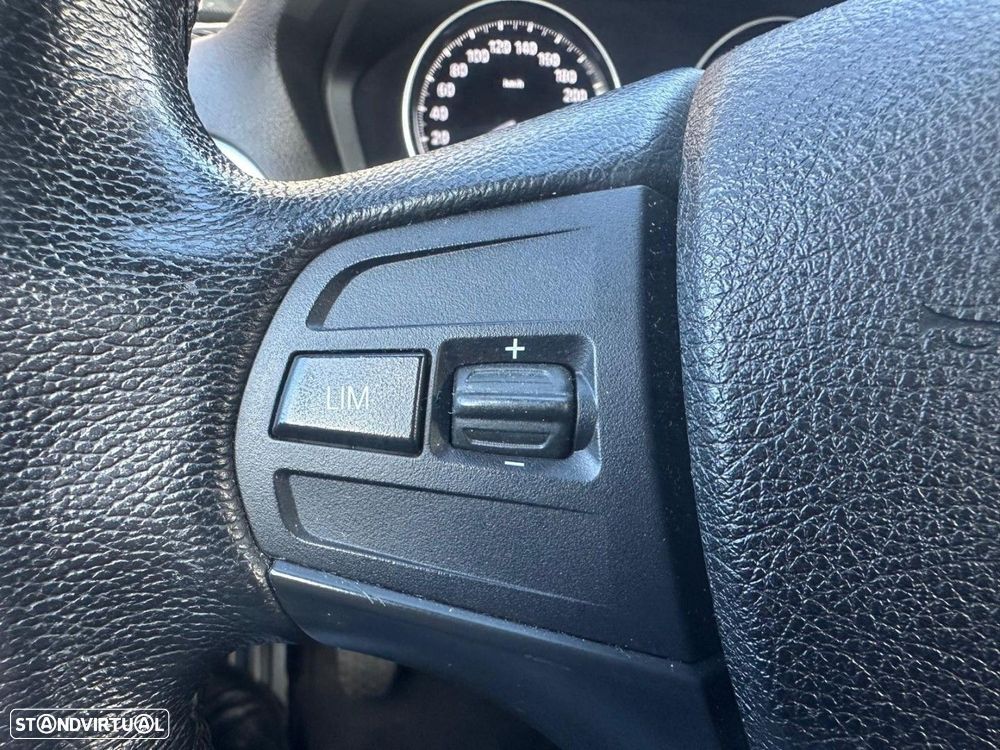 BMW 114 d Advantage - 17