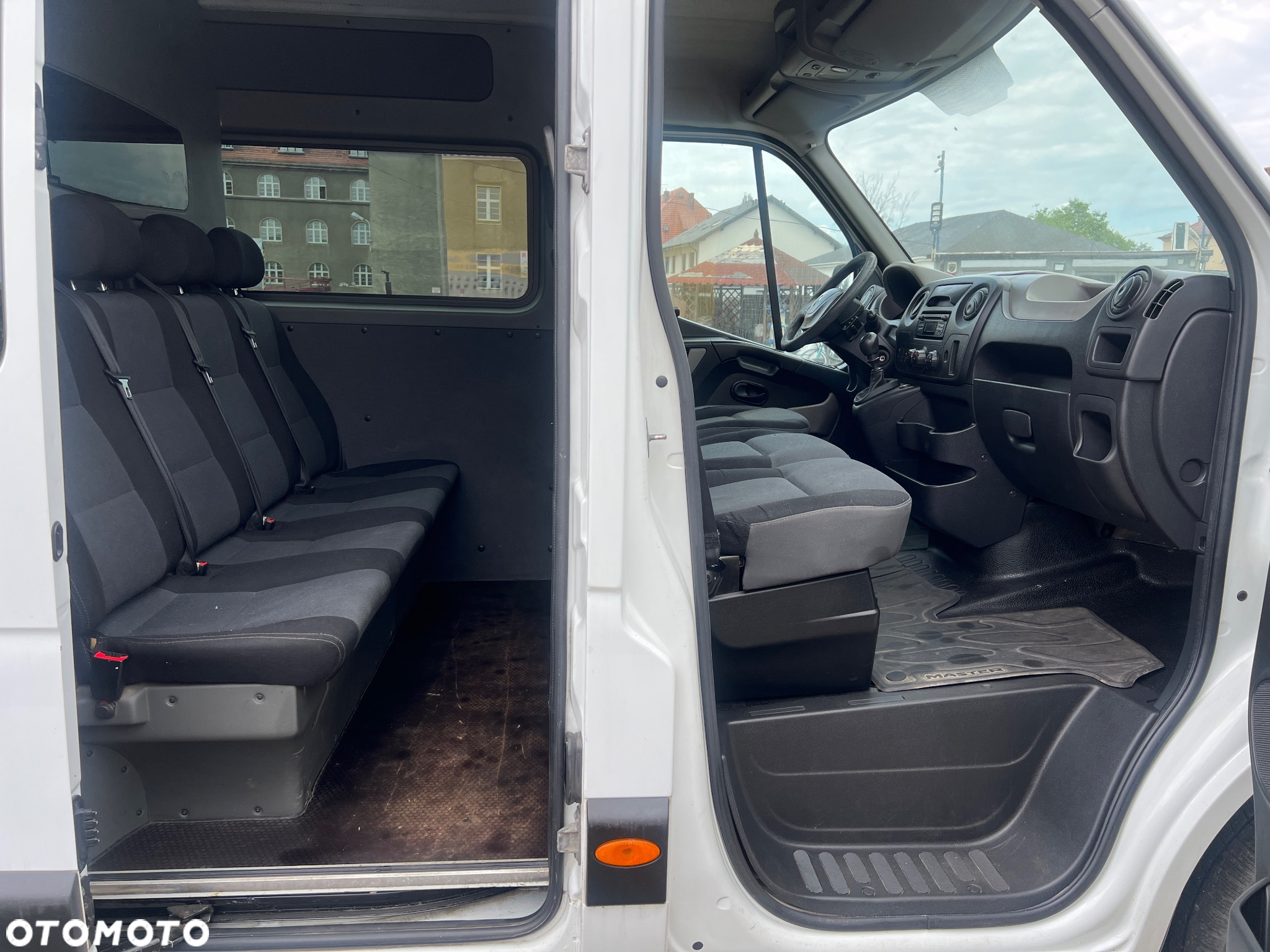 Ford TRANSIT DOKA 7-osobowy - 15