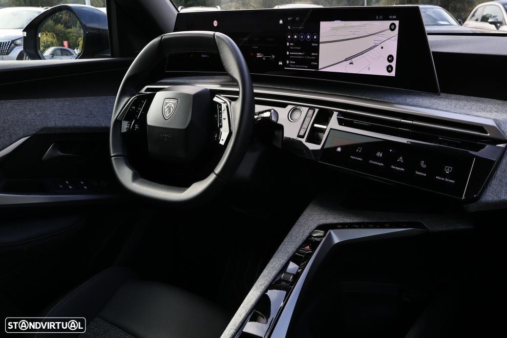 Peugeot 3008 1.2 Hybrid Allure e-DCS6 - 13