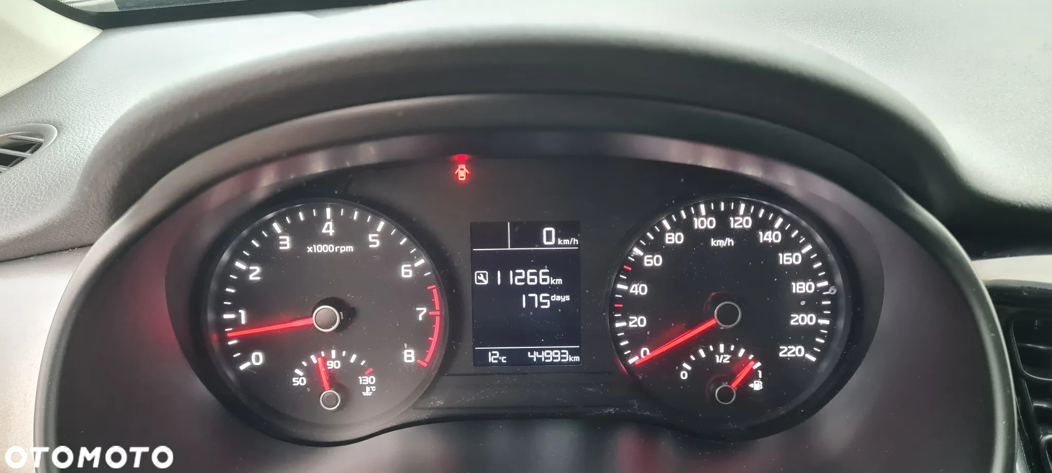 Kia Stonic 1.4 L - 22