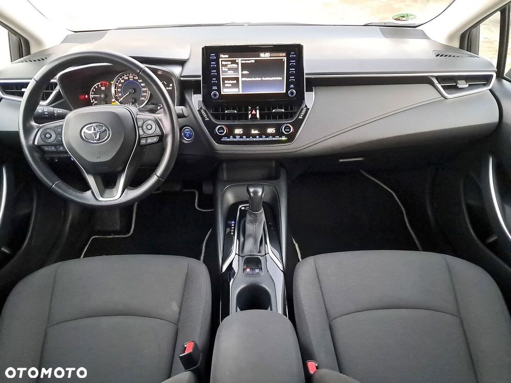 Toyota Corolla 1.8 Hybrid Comfort - 18