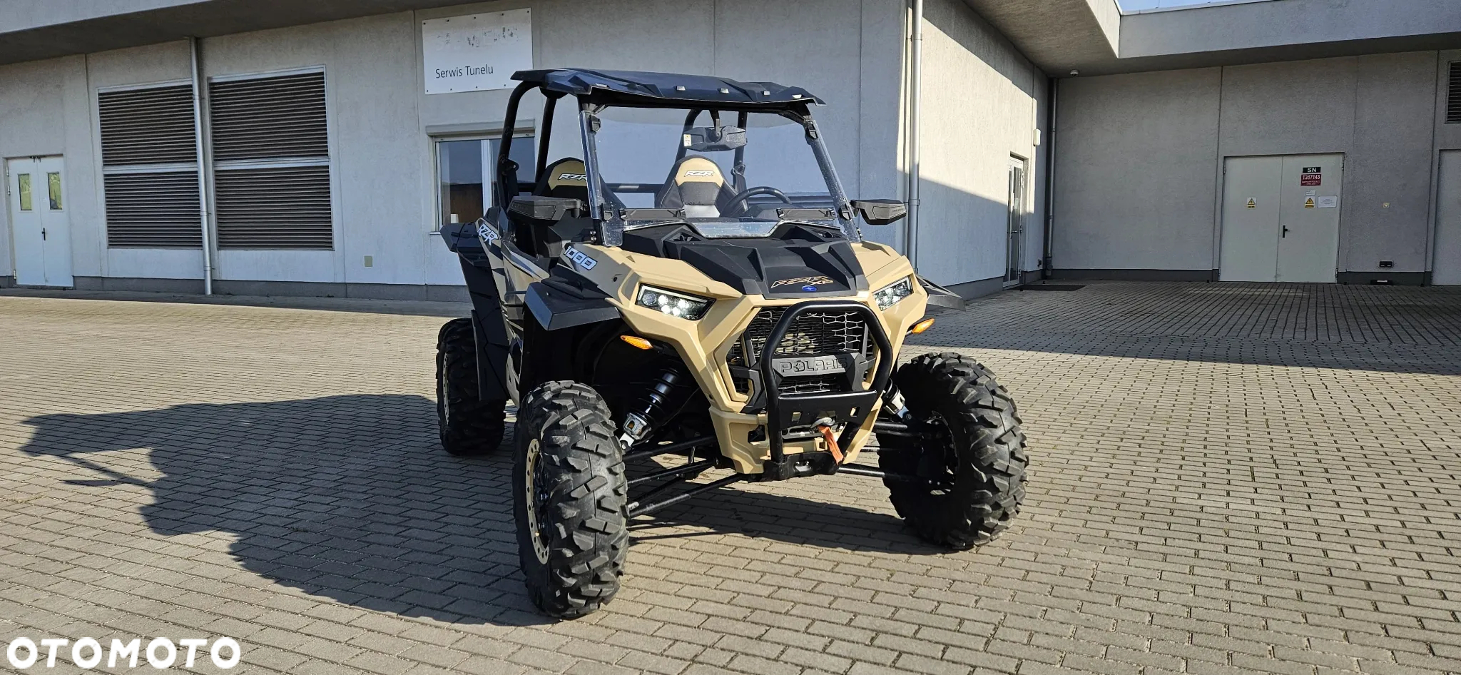 Polaris RZR