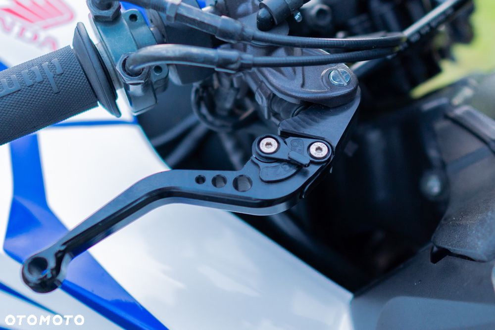 Honda CBR - 16