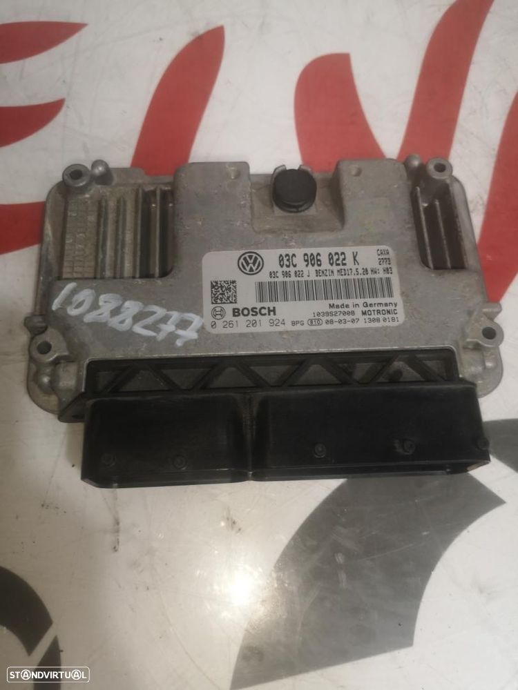 CENTRALINA DO MOTOR UCE VOLKSWAGEN GOLF V 1K110.2003 - 1