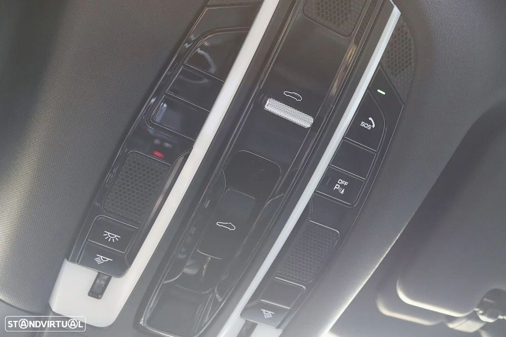 Porsche Cayenne E-Hybrid - 47