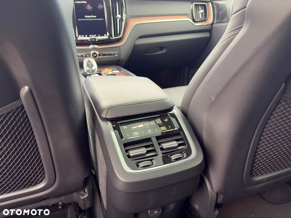 Volvo XC 60 B5 B Inscription - 22