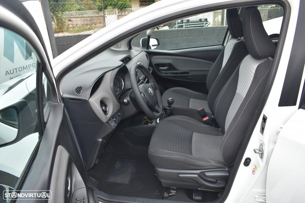 Toyota Yaris 1.4 D-4D Comfort+P.Style - 9