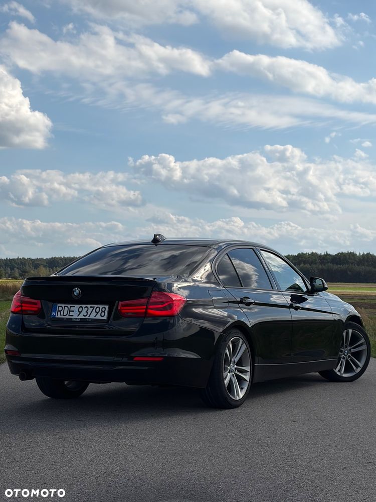 BMW Seria 3 2012 photo 5