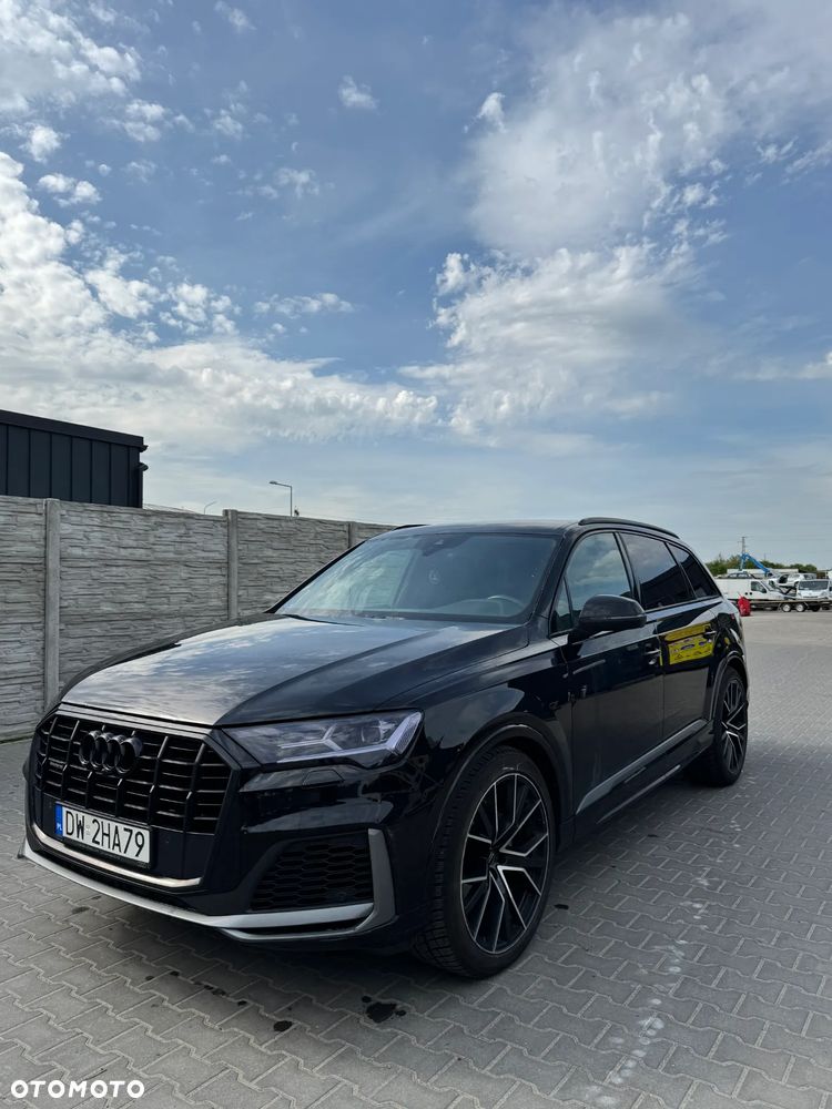 Audi Q7 - 8