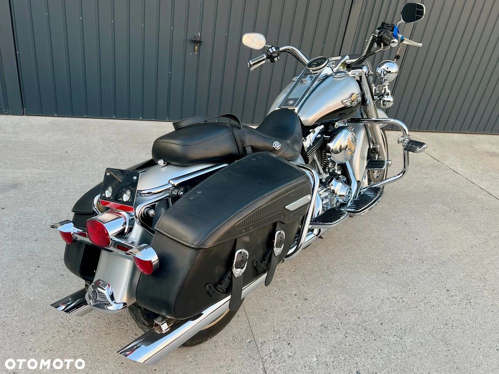 Harley-Davidson Touring Road King - 26
