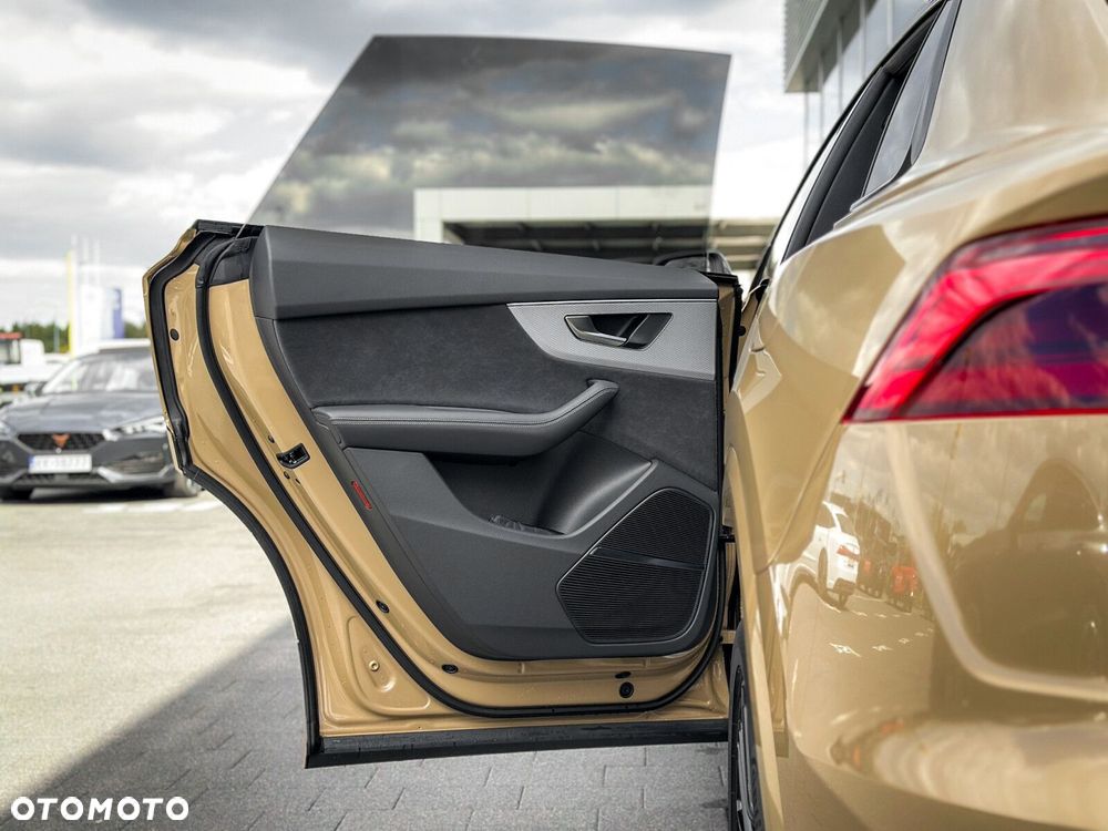 Audi Q8 - 38