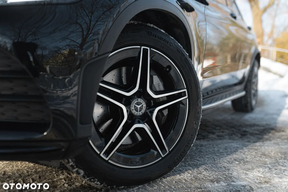 Mercedes-Benz GLC - 4