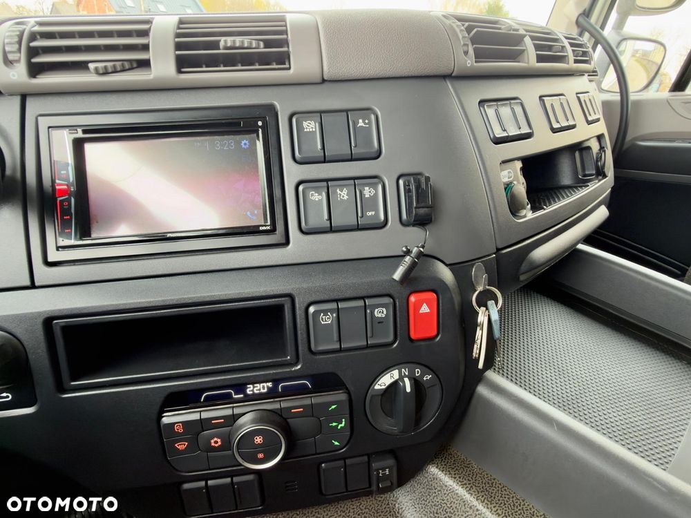 DAF CF320 / FIRANKA / WINDA  / 22 PALETY / KLIMA POSTOJOWA / E6 / 9300 ŁADOWNOŚĆ / NISKI PRZEBIEG / AUTOMAT / SYPIALKA /JEDEN WŁAŚCICIEL / SPROWADZONY / PALET / 2019 / - 27