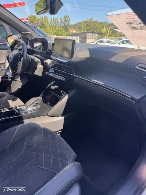 Peugeot e-208 - 11