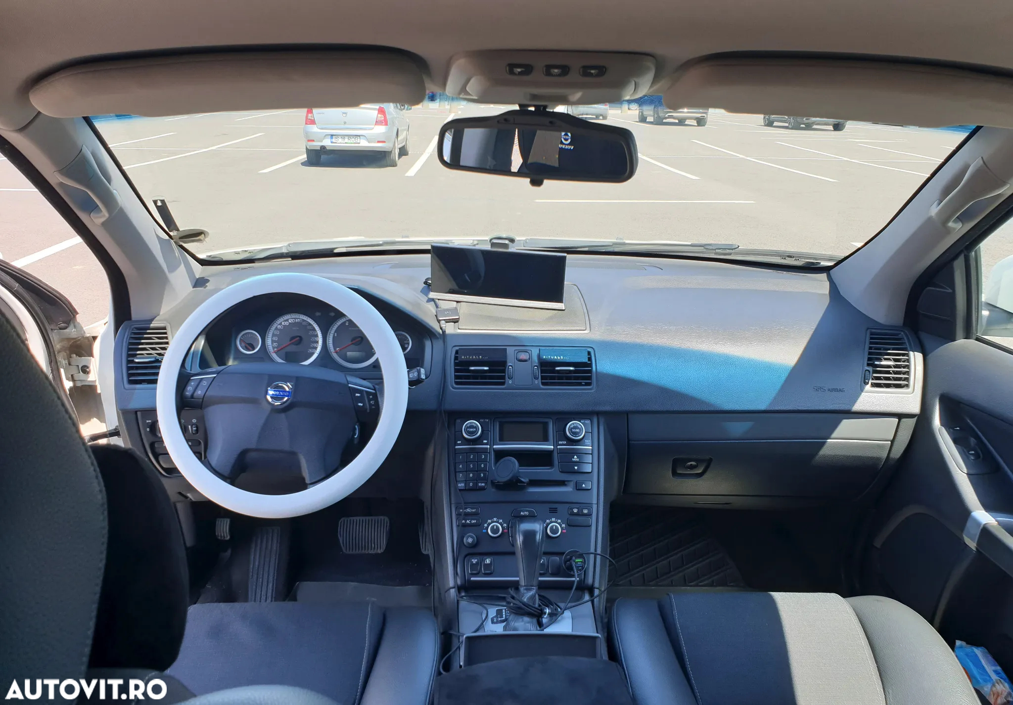 Volvo XC 90 D5AWD - 35