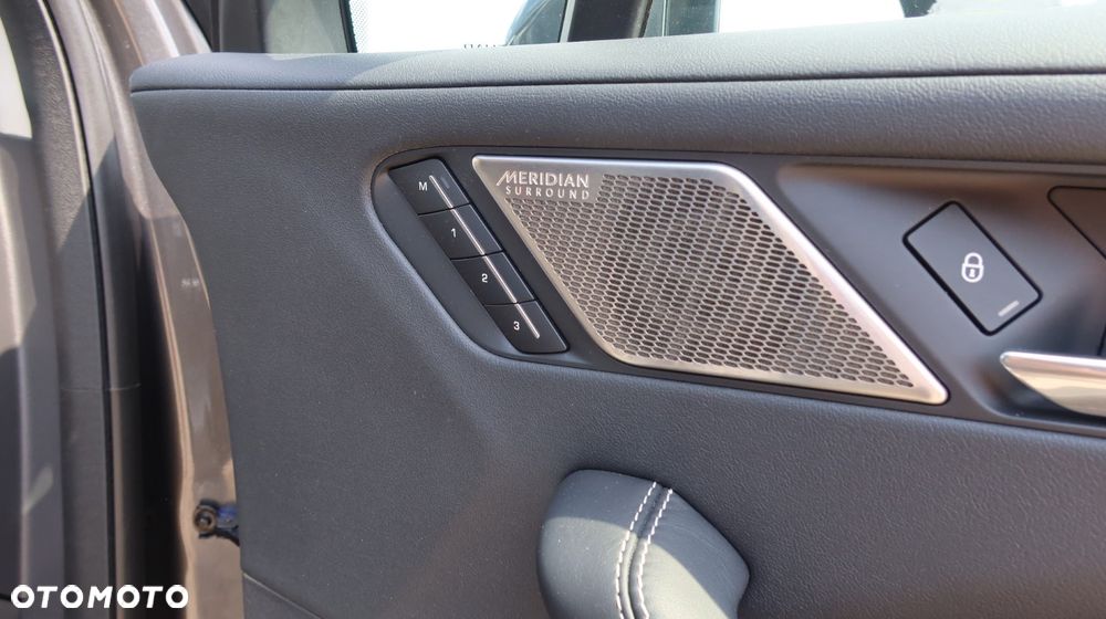 Jaguar I-Pace EV400 AWD HSE - 10