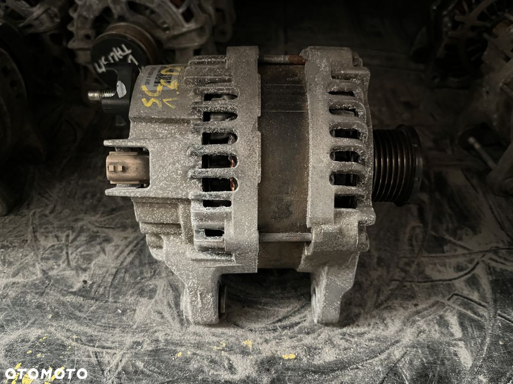 Alternator 1.6 DCI Renault Scenic IV 231001822R - 3