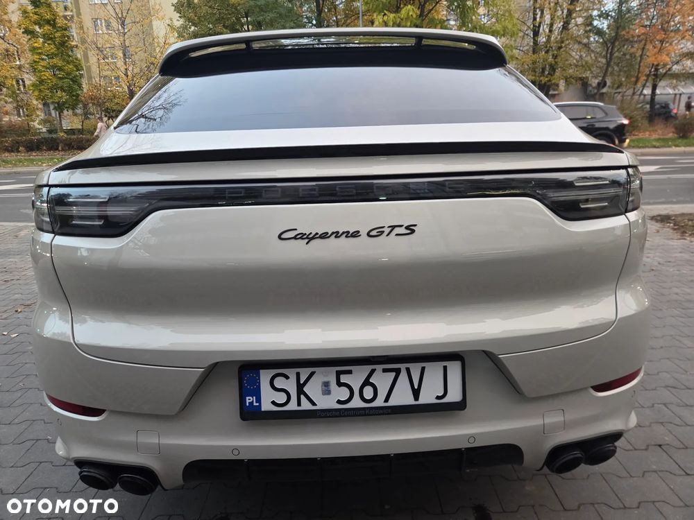 Porsche Cayenne GTS - 18