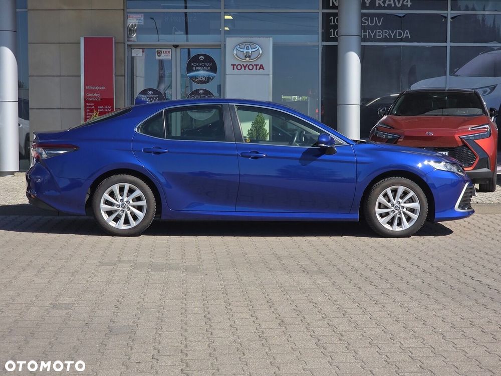 Toyota Camry 2.5 Hybrid Comfort CVT - 7