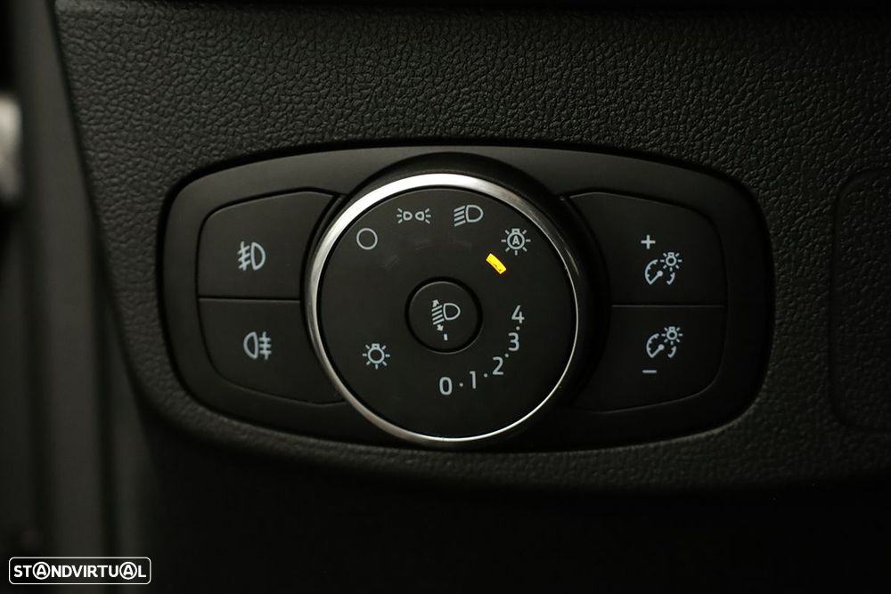 Ford Focus 1.0 EcoBoost MHEV Active - 19