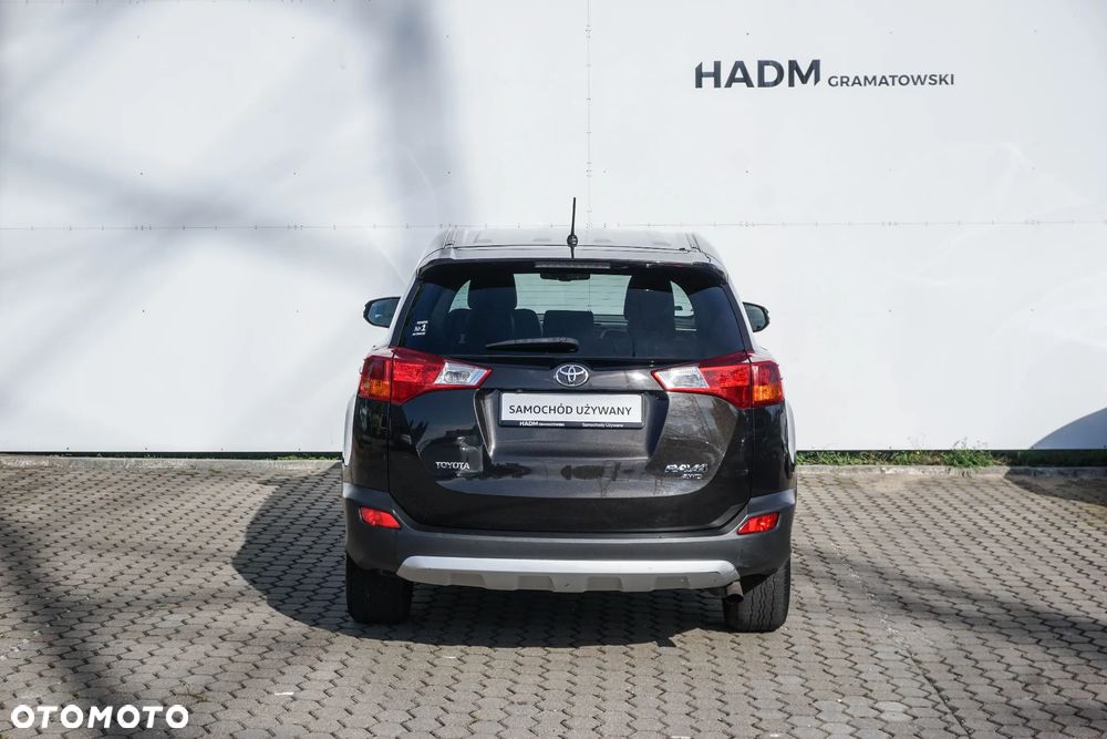 Toyota RAV4 - 7