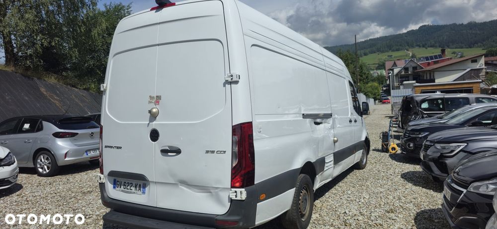 Mercedes-Benz Sprinter 315 - 11