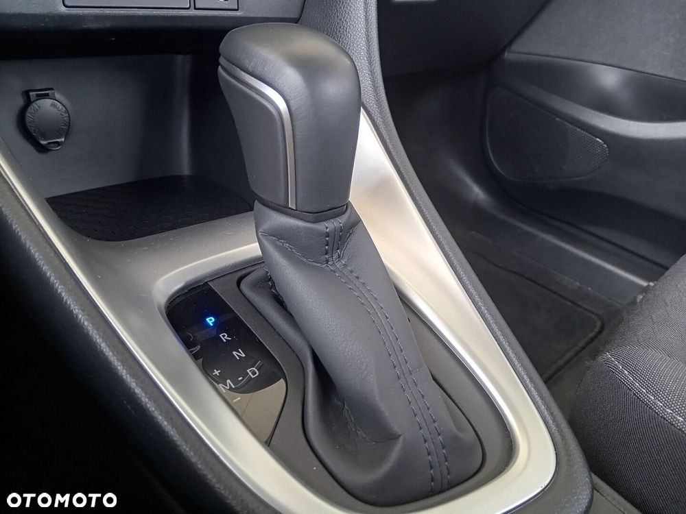Toyota Yaris 1.5 Comfort CVT - 18