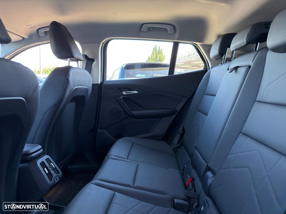 BMW iX2 eDrive20 - 10
