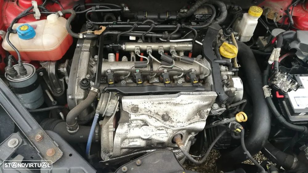 Motor usado 198A3000 FIAT BRAVO II 1.6 JTDM 120CV DOBLO LINEA - 1