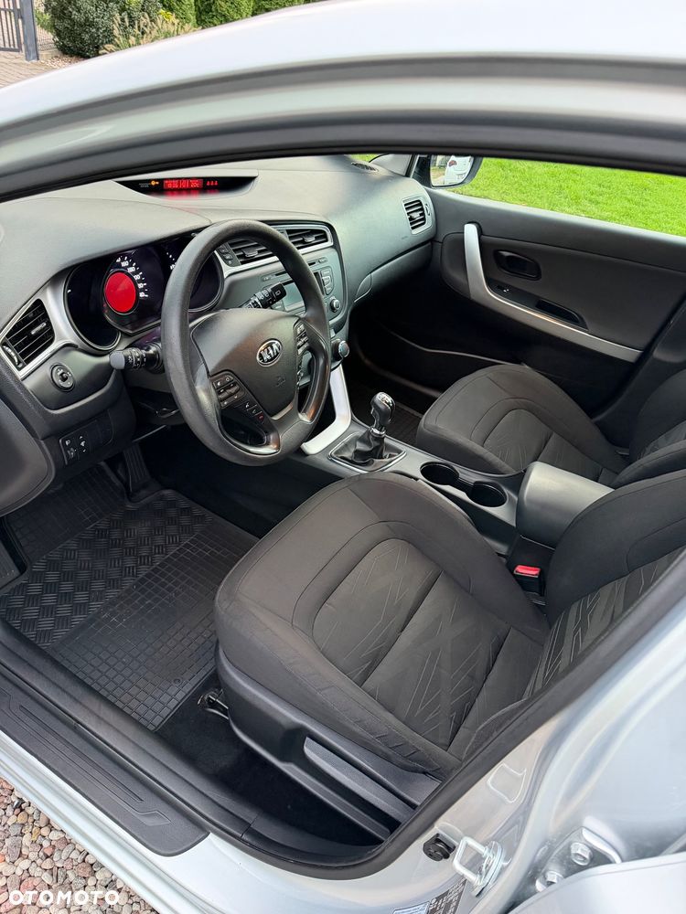 Kia Ceed 1.4 CRDi M - 12