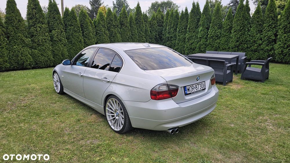BMW Seria 3 325i - 10