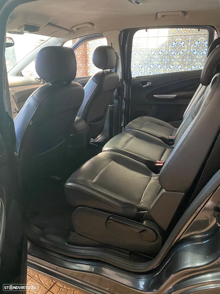 Ford S-Max 1.8 TDCi Trend 7L - 10