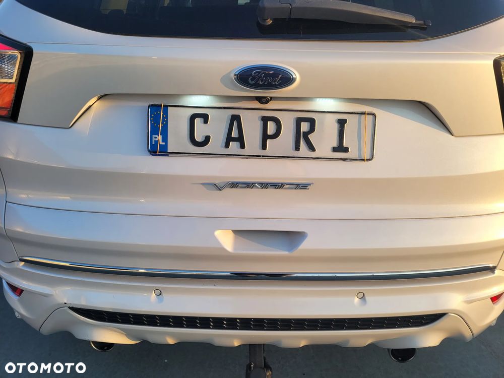 Ford Kuga - 31
