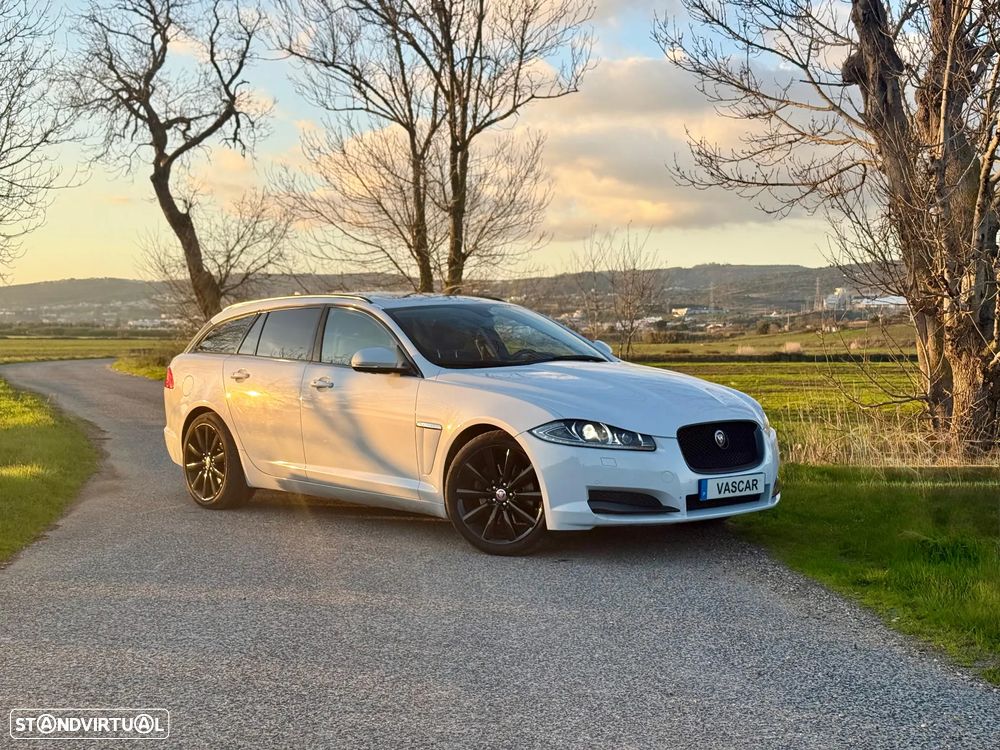 Jaguar XF 2.2 - 1