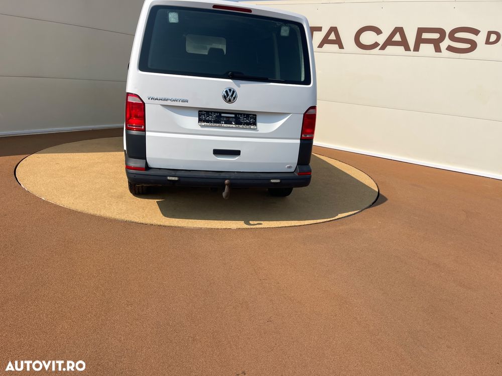 Volkswagen Transporter 2.0TDI - 12