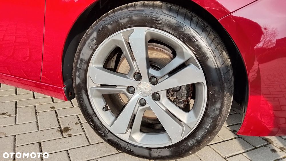 Peugeot 308 2.0 Blue HDi Allure S&S - 19