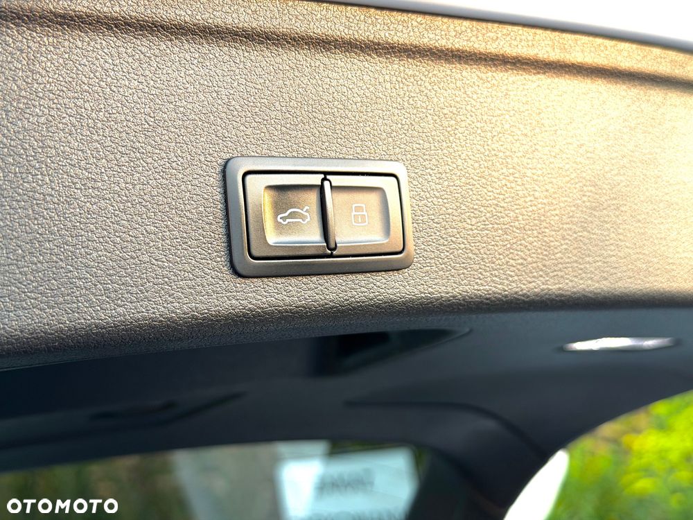 Audi A4 Avant 40 TFSI Sport S tronic - 39