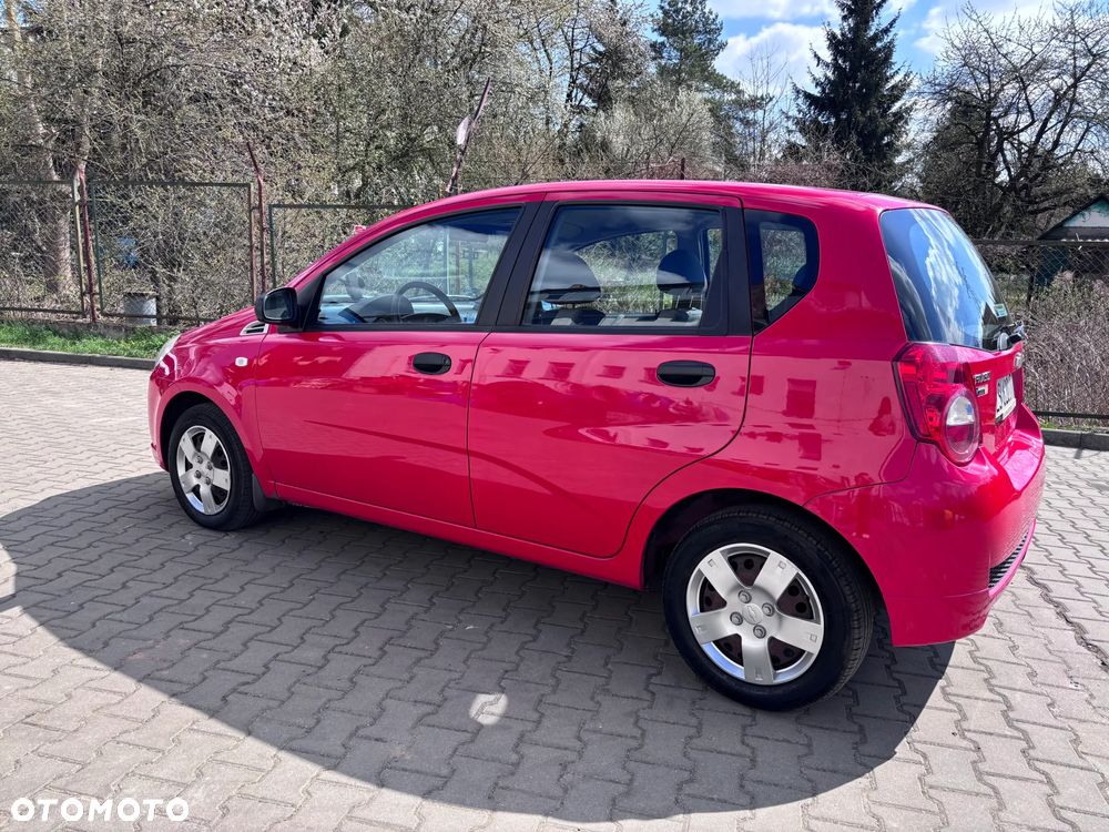 Chevrolet Aveo 1.2 16V Base (air4) - 8
