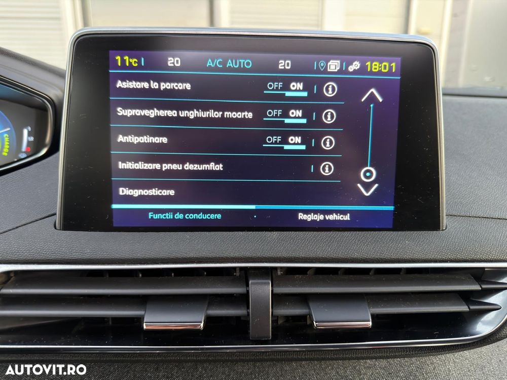Peugeot 3008 PHEV EAT8 Allure - 19