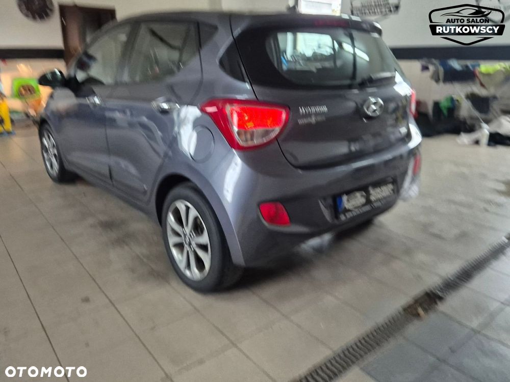 Hyundai i10 - 11