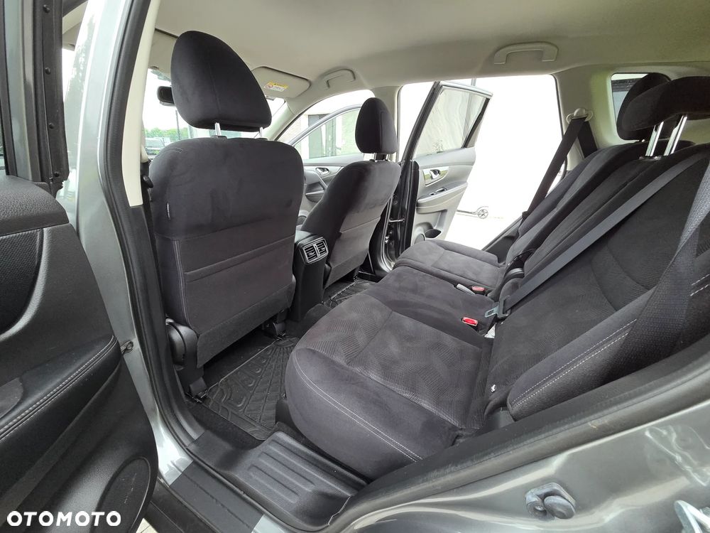 Nissan X-Trail - 16