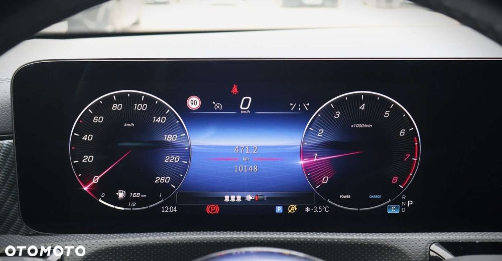 Mercedes-Benz CLA - 23