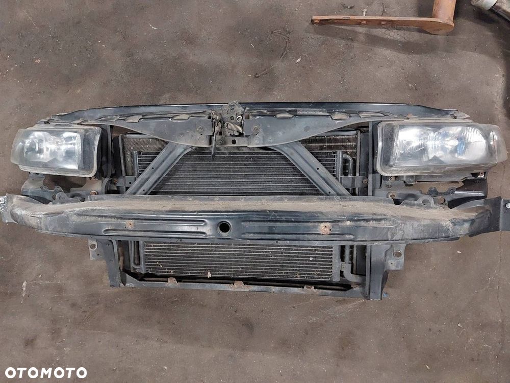 PAS PRZEDNI WZMOCNIENIE CZOŁOWE CHŁODNICE LAMPY LEON I TOLEDO II 1.9 TDI - 1
