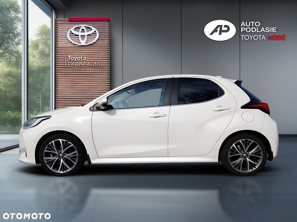 Toyota Yaris - 10
