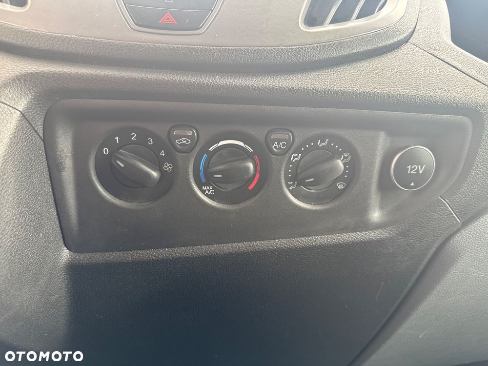 Ford TRANSIT - 11
